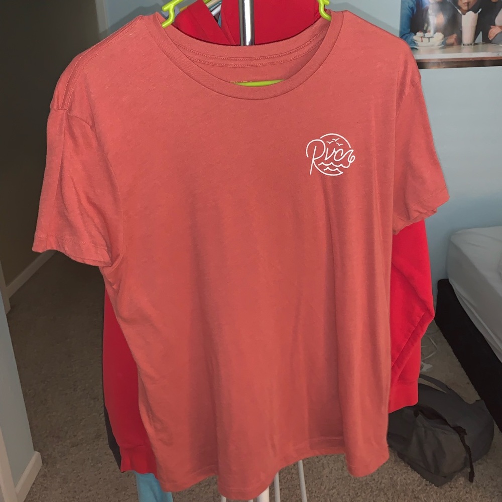 RVCA t shirt